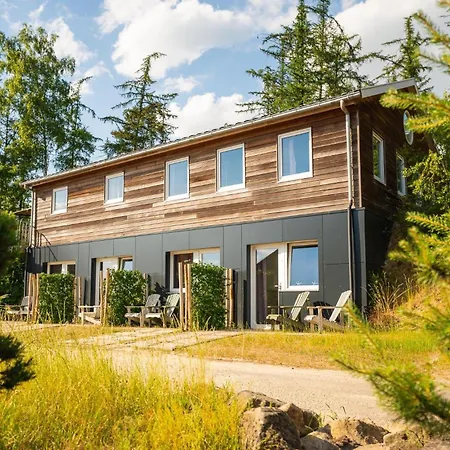 Familiehuis Met Hottub & Sauna + Trekkershutten | 18 Pers. 度假居