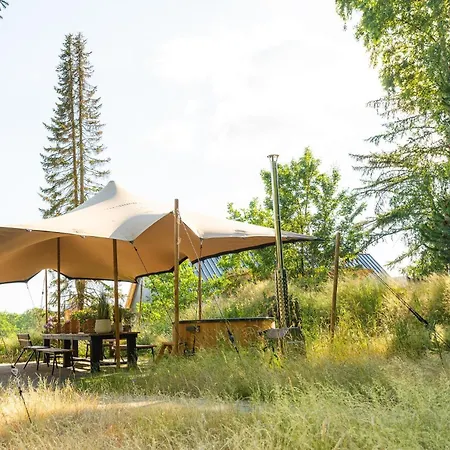 度假居 Familiehuis Met Hottub & Sauna + Trekkershutten | 18 Pers.