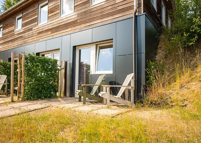 Familiehuis Met Hottub & Sauna + Trekkershutten | 18 Pers. *