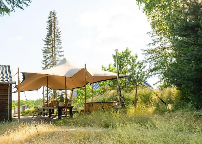 度假居 Familiehuis Met Hottub & Sauna + Trekkershutten | 18 Pers.