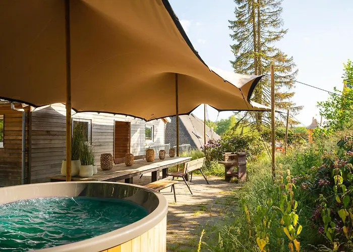 Familiehuis Met Hottub & Sauna + Trekkershutten | 18 Pers. 度假居 *