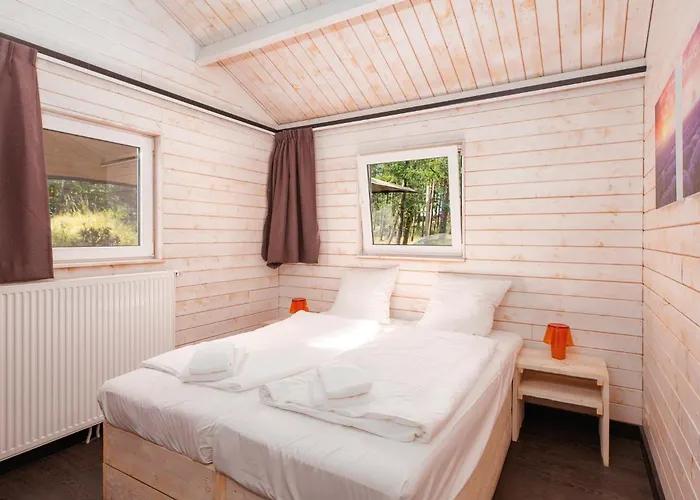 度假居 Familiehuis Met Hottub & Sauna + Trekkershutten | 18 Pers. *