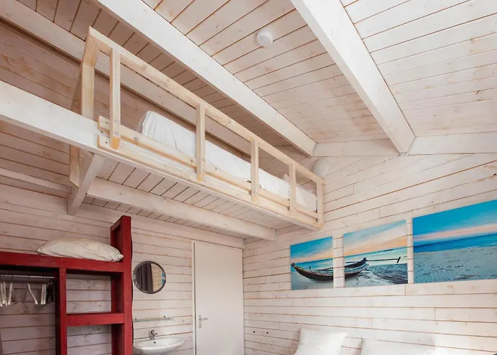 Familiehuis Met Hottub & Sauna + Trekkershutten | 18 Pers. * Wilsum